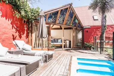 A PERFECT STAY - Byron Blisshouse