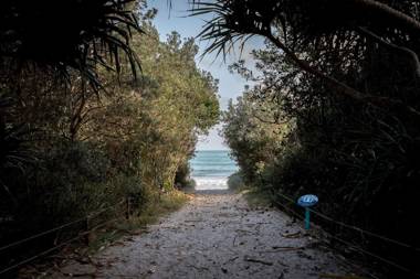 Byron Pacific Apartments