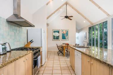 Byron Bay Accom 12 Childe Street Byron Bay - Absolute Belongil Summerhouse