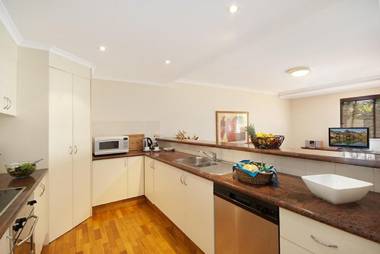 Byron Bay Accom Unit 3 22 Paterson Street Byron Bay - Solaris
