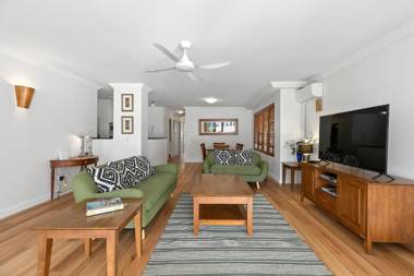 The Palms 2 @ Clarkes Beach