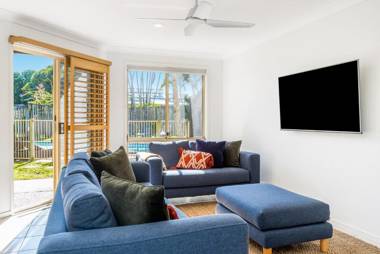 Bayside Court Apartments