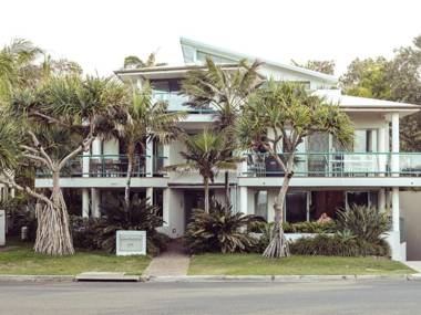 Your Luxury Escape - Karinya at Surfside