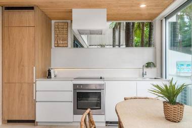 A PERFECT STAY - Belongil Beach Pad