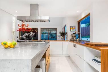 Your Luxury Escape One Coral