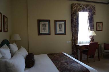 Royal Exchange Hotel