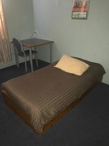 Broken Hill Tourist Lodge