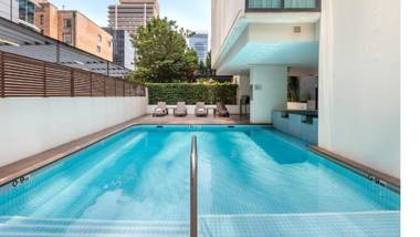 Oaks Brisbane on Charlotte Suites