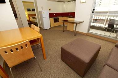 Abbey On Roma Hotel & Apartments