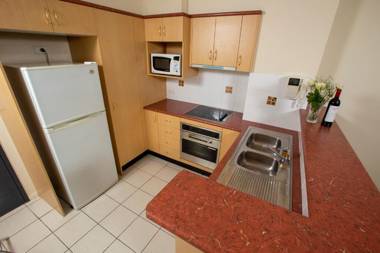 Springwood Tower Apartment Hotel