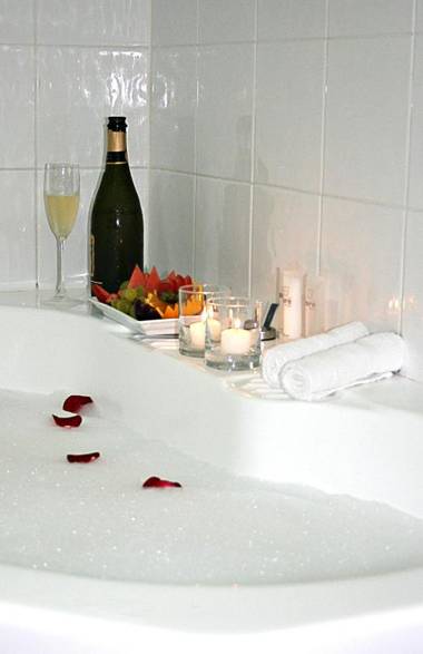 The Wellington Apartment Hotel