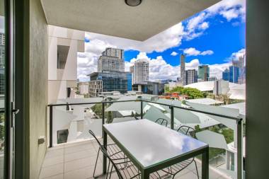 Vine Apartments South Brisbane