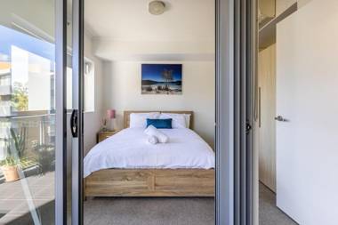 Stunning 1BR Unit in the heart of Kelvin Grove with Pool and WIFI