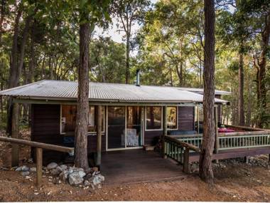 Balingup Heights Hilltop Forest Cottages