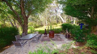 Teach Na Cairde - House of Friends