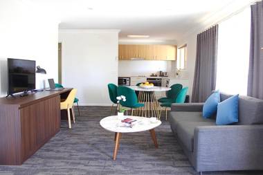 Littomore Hotels and Suites