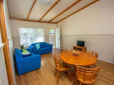 Caseys Beach Holiday Park