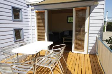 Rayville Boat Houses