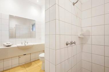 Comfort Inn The International