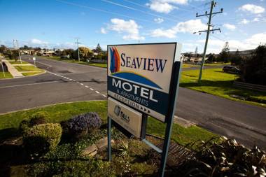 Seaview Motel & Apartments