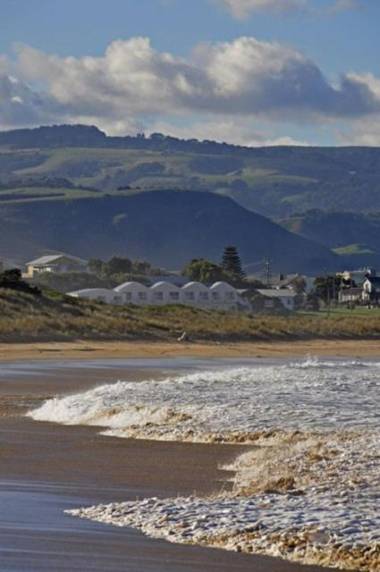 A Great Ocean View Motel