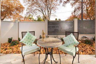 Central Sojourn on Wilcox