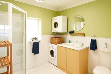 Albany Harbourside Apartments And Houses