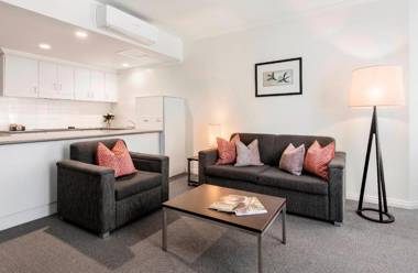 Franklin Apartments