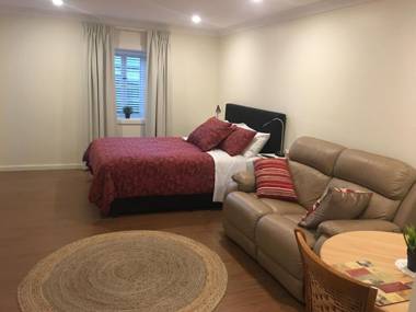 Hahndorf Oak Tree Cottages