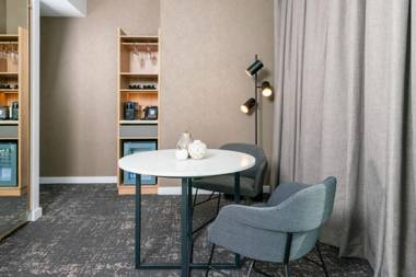 Crowne Plaza Adelaide an IHG Hotel