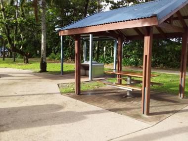 The York Beachfront Holiday Apartments