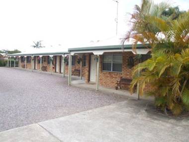 Pacific Paradise Airport Motel