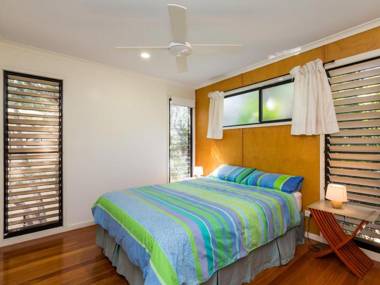 Straddie Beach House 3