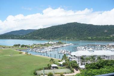 Whitsunday Terraces Resort - Ocean Views