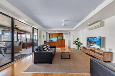 Ocean Pearl - Airlie Beach