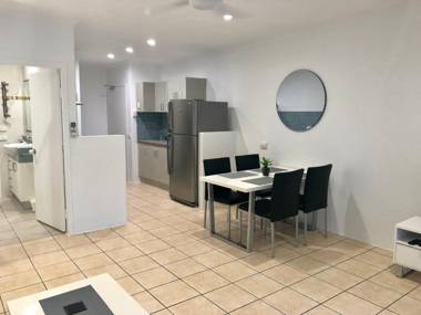 Hibiscus in Marlin Waters Palm Cove