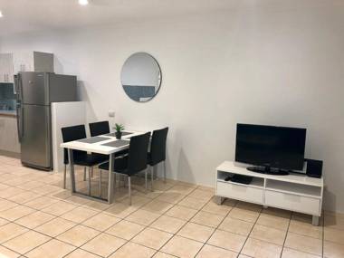 Hibiscus in Marlin Waters Palm Cove