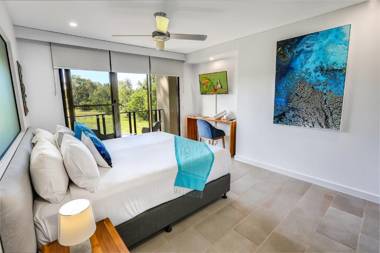 Elysium Triton by the Sea