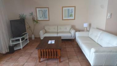 Paringa | Private Beachfront Apartments