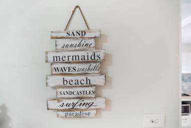 Rare! Modern Unit with Private Fenced garden Close to The Beach PC3