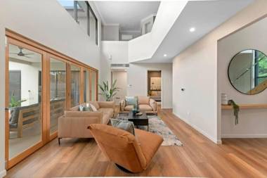 ESPRIT 30 LUXURY RETREAT