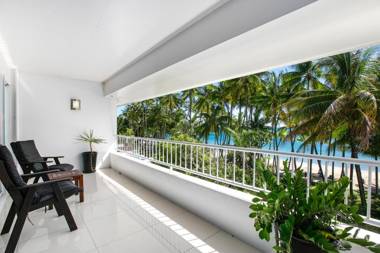 Belle Escapes - Absolute Beachfront 2 Bedroom Apartment Alamanda Resort "28"