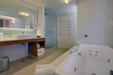 Mantarays Ningaloo Beach Resort