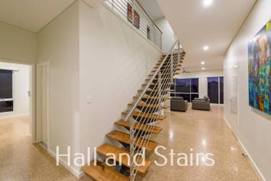 32 Corella Court - Private Jetty and Pool