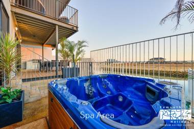 33 Inggarda Lane - PRIVATE JETTY & SPA