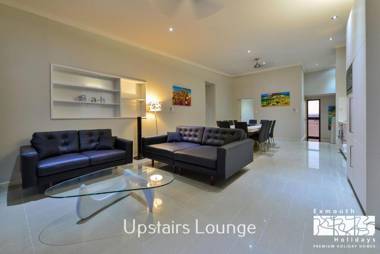 33 Inggarda Lane - PRIVATE JETTY & SPA