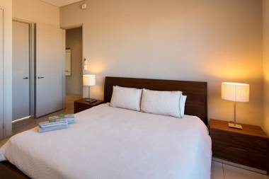 21 Corella Court - PRIVATE JETTY & POOL