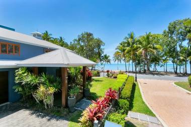 Reeflections Holiday Villas