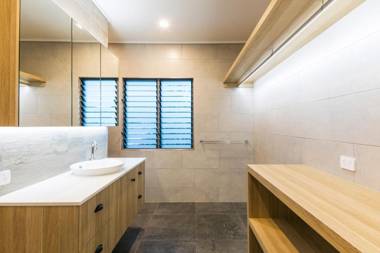 Beachside Bliss in Clifton Beach