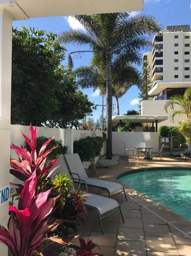 Meridian Alex Beach Apartments